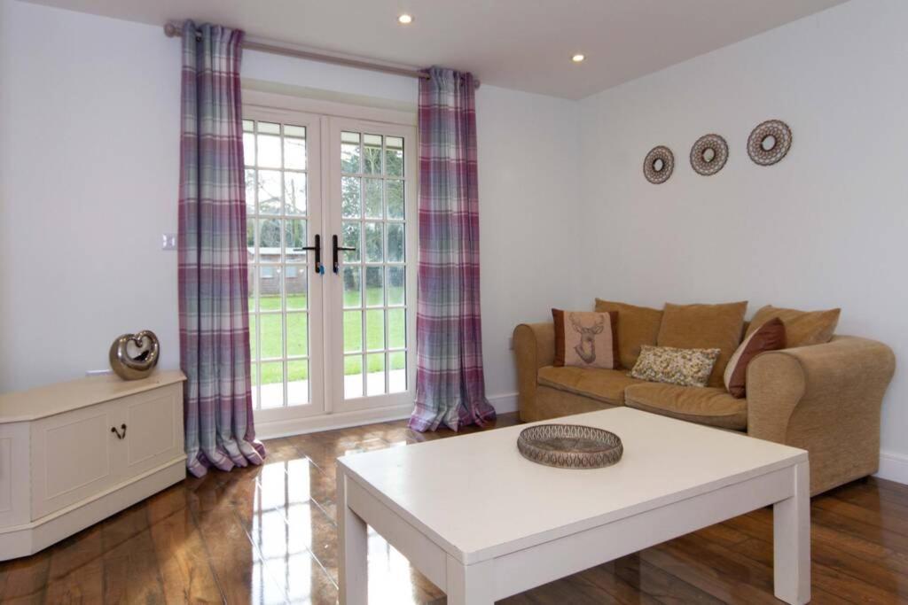 Breckland Cottage - Secluded Country Getaway Hockwold cum Wilton 外观 照片